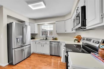 7558 Jasmine Way, Centennial, CO 80112