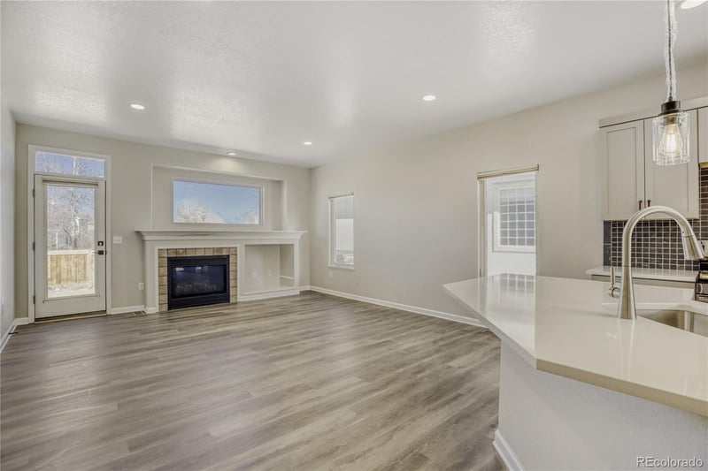 1966 Hillside Pl, Windsor, CO 80550