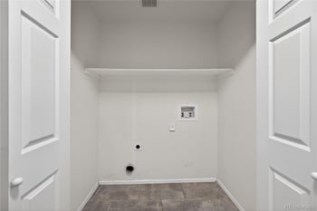 23291 Orchard Pl, Aurora, CO 80015