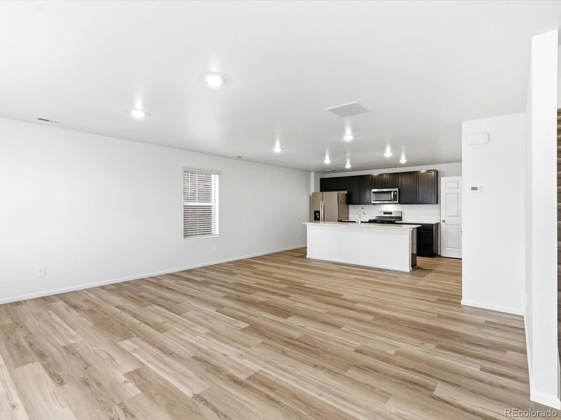 6527 Nepal St, Aurora, CO 80019