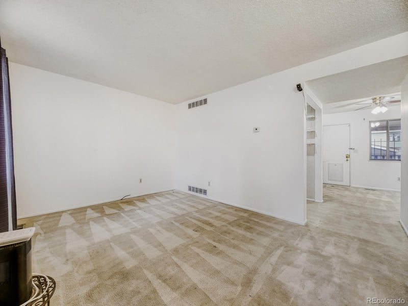 446 Balsam St, Lakewood, CO 80226