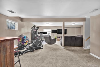 5291 Yampa St, Centennial, CO 80015