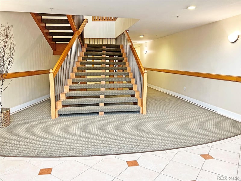 6000 W Floyd Ave #104, Denver, CO 80227