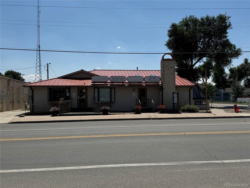 56620 Colfax Ave, Strasburg, CO 80136