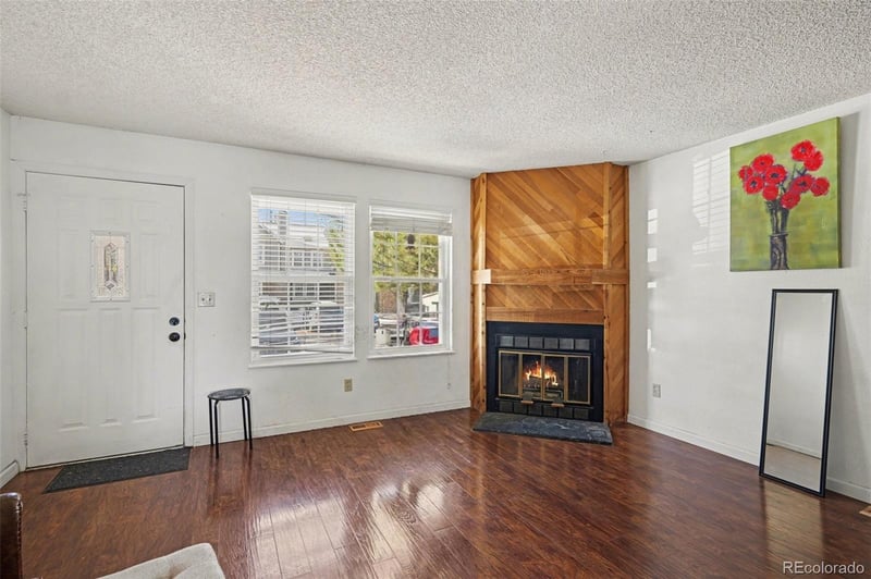 1110 Waco St #E, Aurora, CO 80017