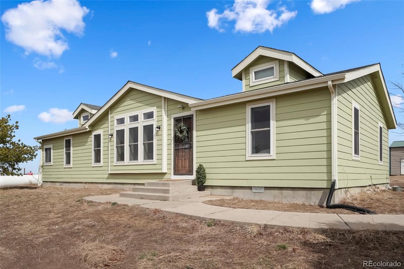 69339 County Road 34, Byers, CO 80103