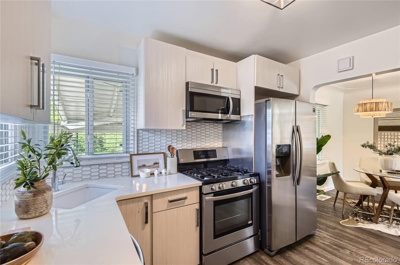 1901 Adams St, Denver, CO 80210