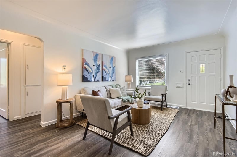 1901 Adams St, Denver, CO 80210