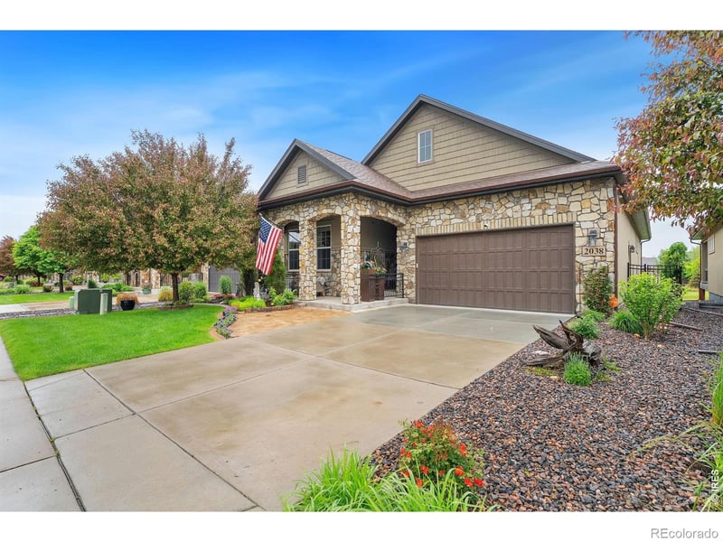 2038 Vineyard Dr, Windsor, CO 80550