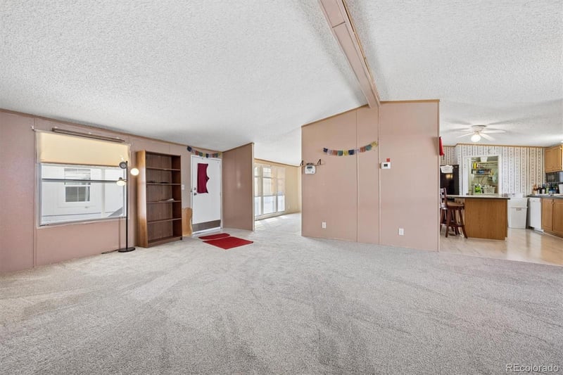 2885 Midway Blvd, Denver, CO 80234