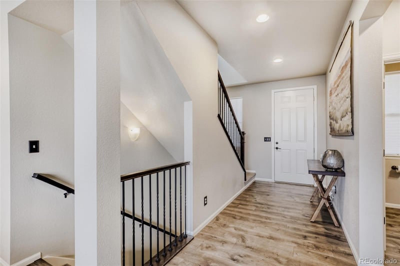 6980 Uriah St, Aurora, CO 80016