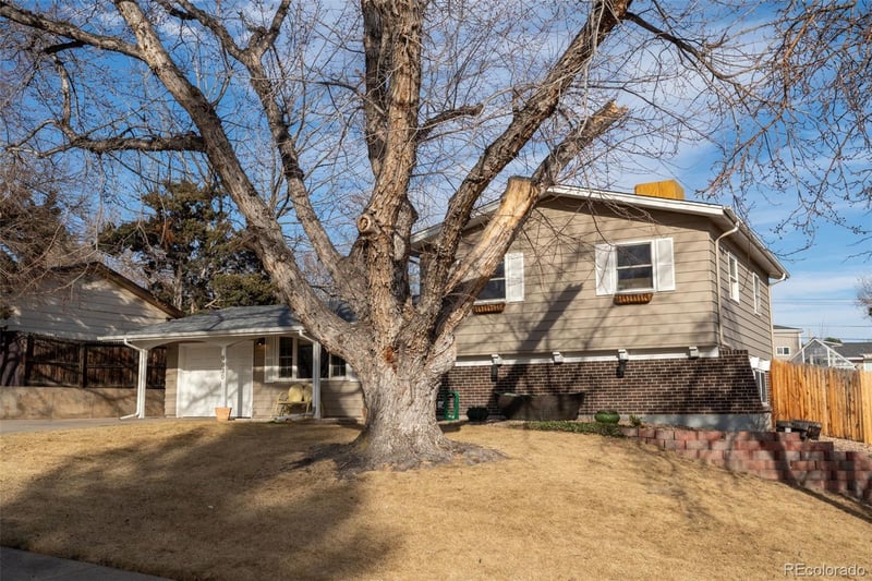 9830 Croke Dr, Northglenn, CO 80260