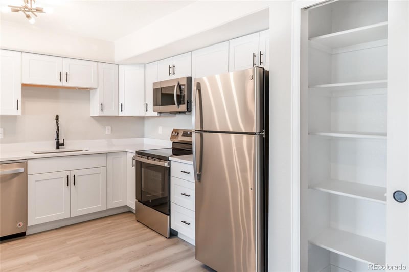 11085 Huron St #1106, Northglenn, CO 80234