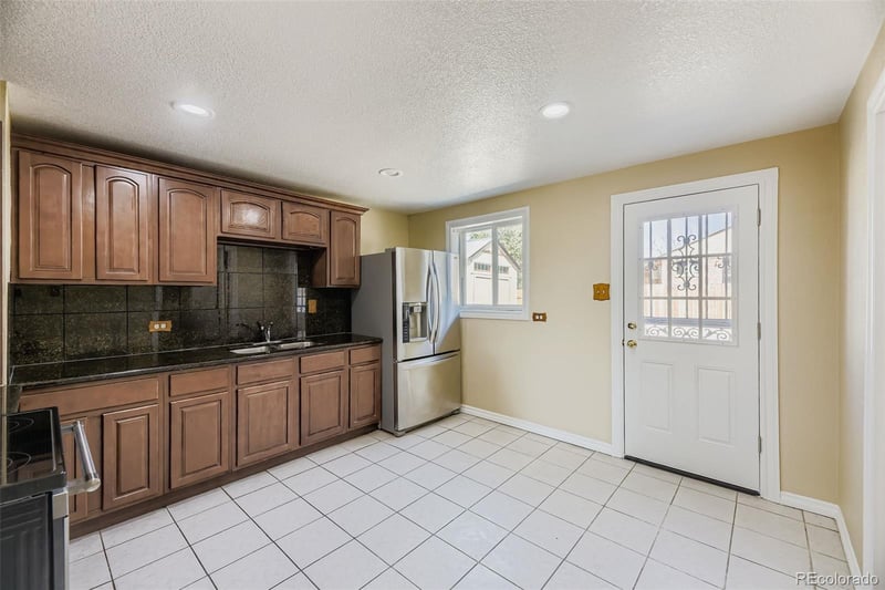 2601 Arkansas Ave, Denver, CO 80219