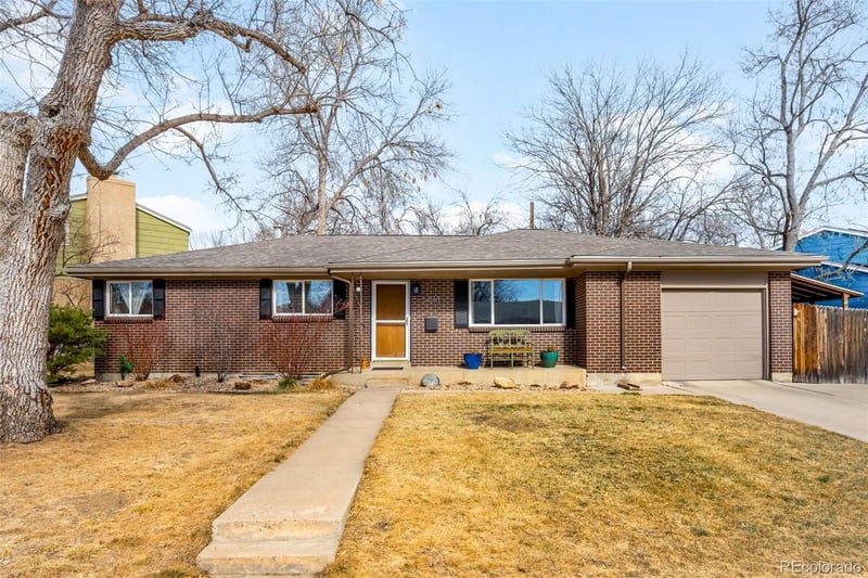 5834 Swadley Ct, Arvada, CO 80004