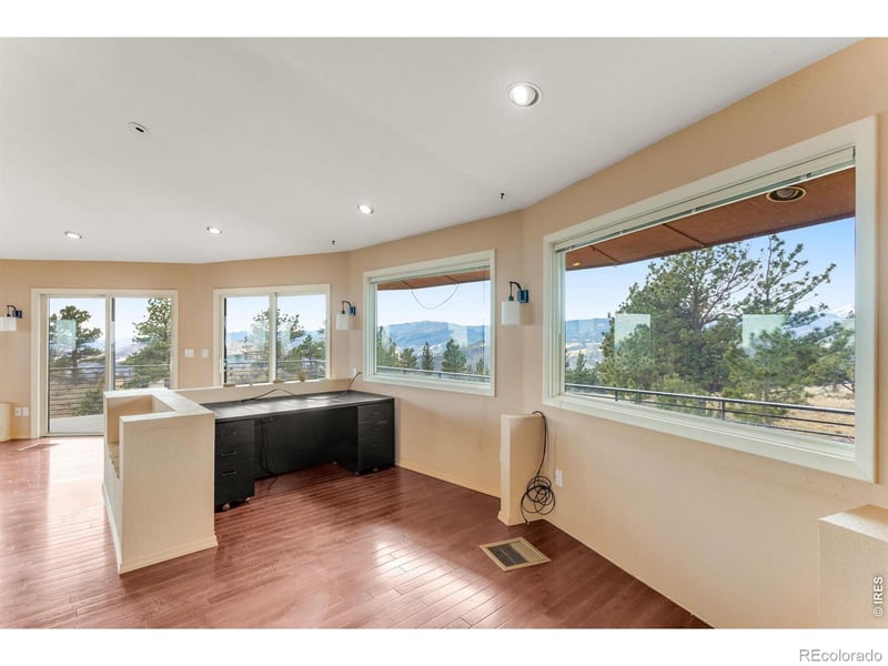 3001 Eagle Ridge Rd, Longmont, CO 80503