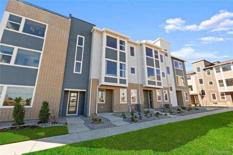 14223 Currant St, Broomfield, CO 80020