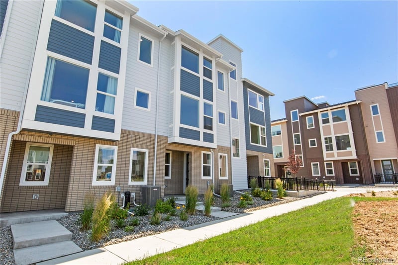 14223 Currant St, Broomfield, CO 80020