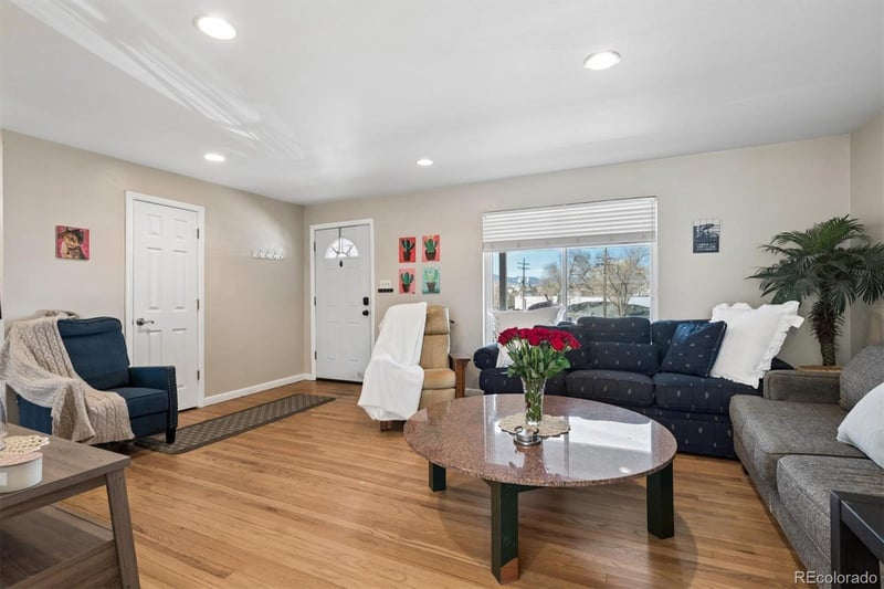 10290 14th Pl, Lakewood, CO 80215