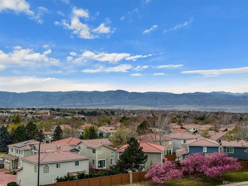 1044 Rockhurst Dr #404, Highlands Ranch, CO 80129