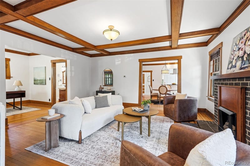 2326 Clermont St, Denver, CO 80207