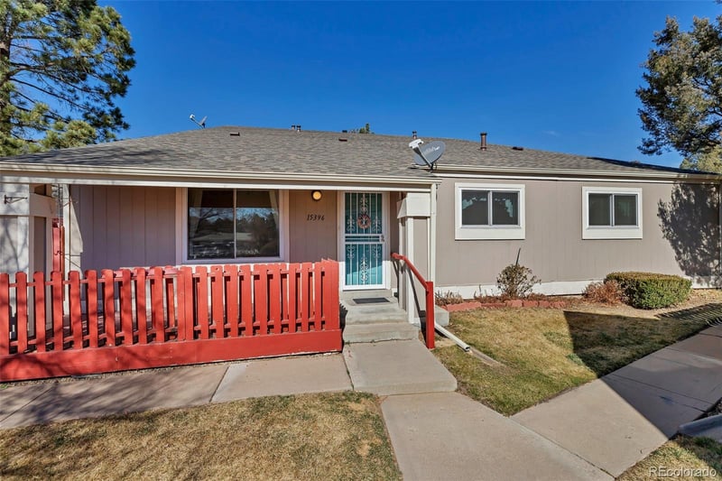 15396 E Temple Pl, Aurora, CO 80015