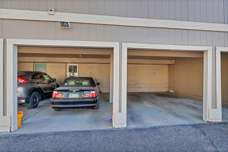 15396 E Temple Pl, Aurora, CO 80015