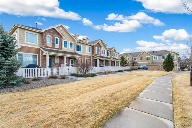 16335 W 62nd Ln #B, Arvada, CO 80403