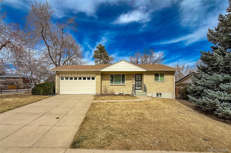12187 New Mexico Pl, Lakewood, CO 80228