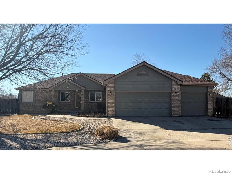 802 Waxberry Ct, Loveland, CO 80538