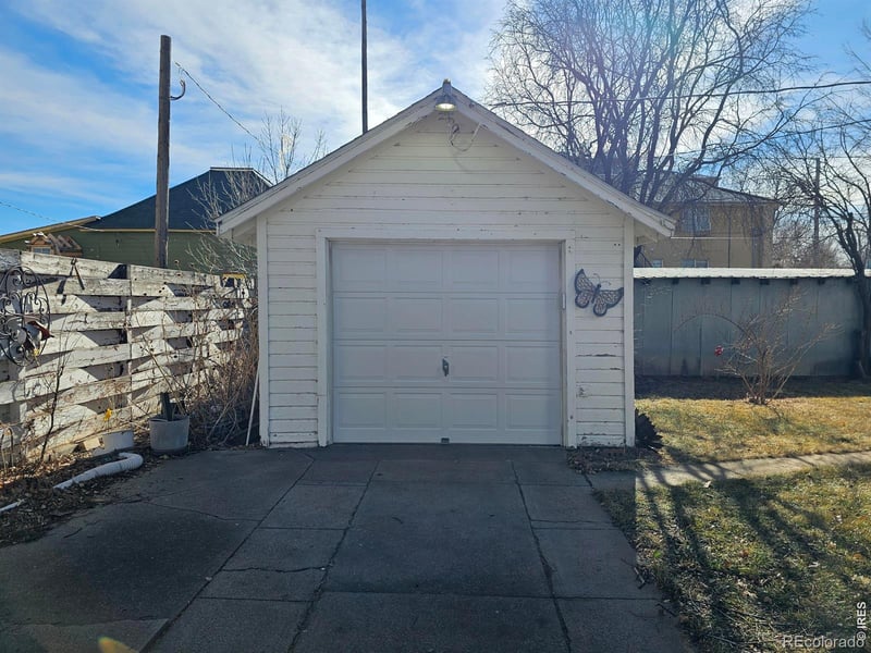 109 Denver St, Sterling, CO 80751
