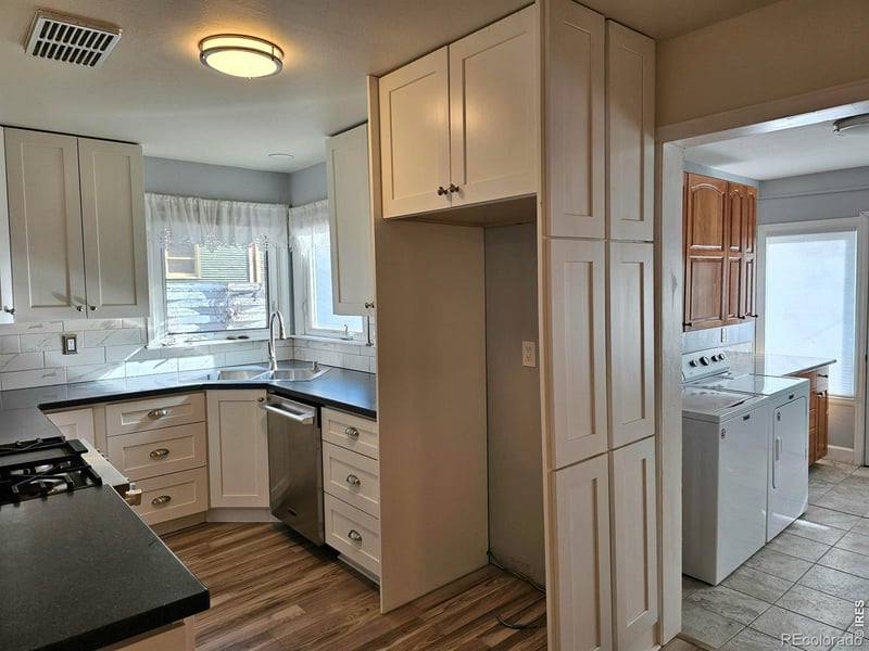 109 Denver St, Sterling, CO 80751