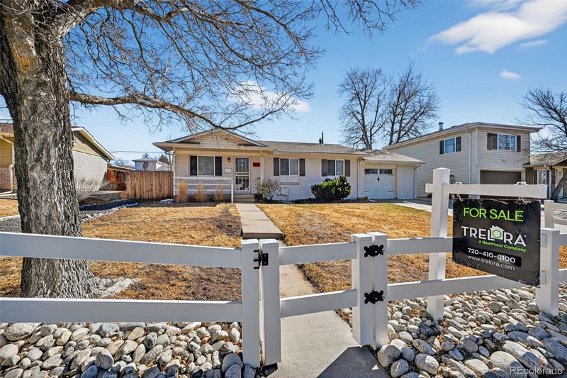 830 Wheeling St, Aurora, CO 80012