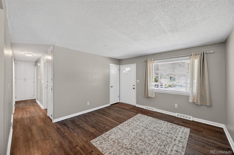 830 Wheeling St, Aurora, CO 80012