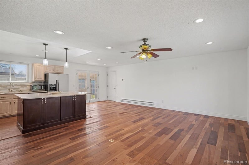 1354 Zeno St, Aurora, CO 80017