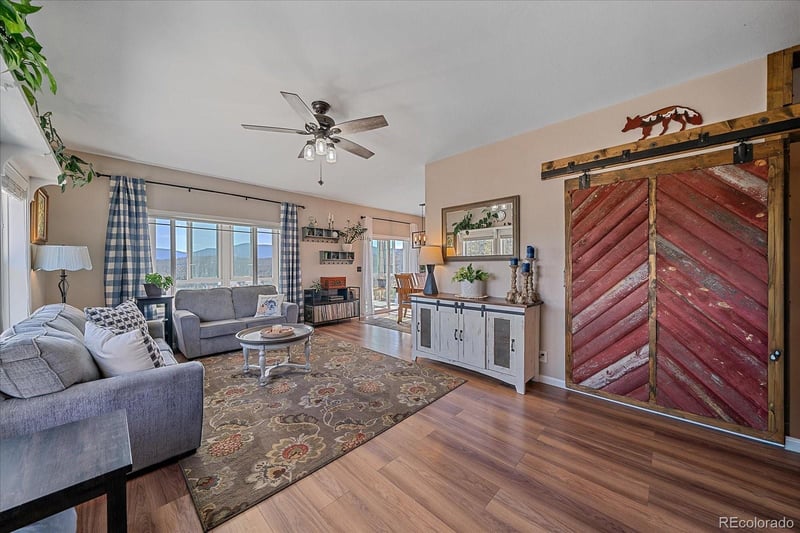 147 Overlook Dr, Bailey, CO 80421