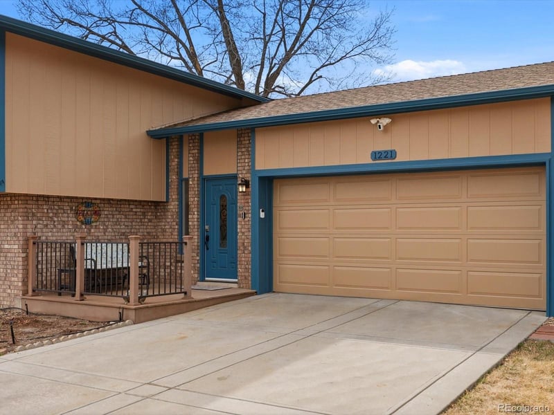 1221 Dexter St, Broomfield, CO 80020