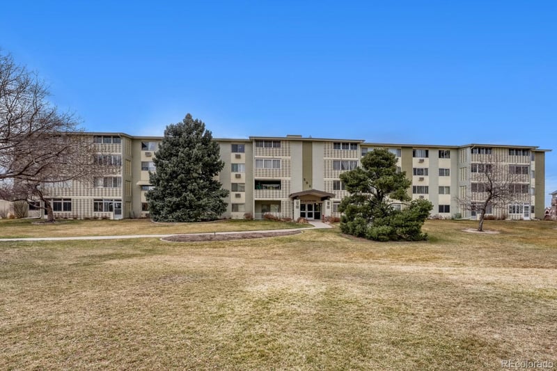 595 Alton Way #10C, Denver, CO 80247
