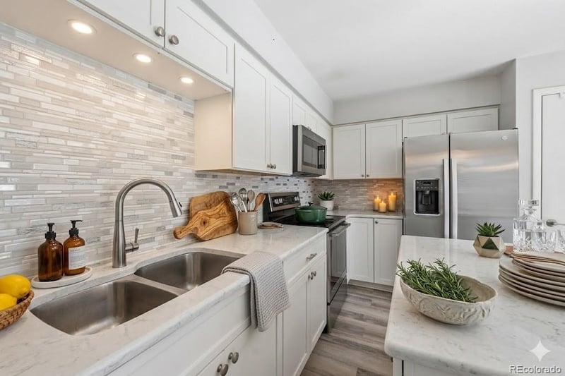 7414 Roxbury Pl, Littleton, CO 80128