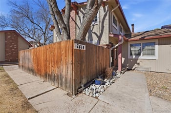 7414 Roxbury Pl, Littleton, CO 80128