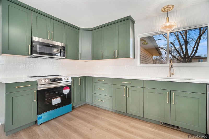 812 Gallup Rd, Fort Collins, CO 80521