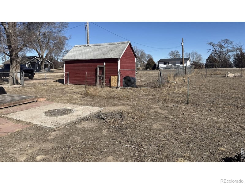306 Curtis St, Eckley, CO 80727