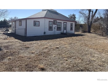 306 Curtis St, Eckley, CO 80727