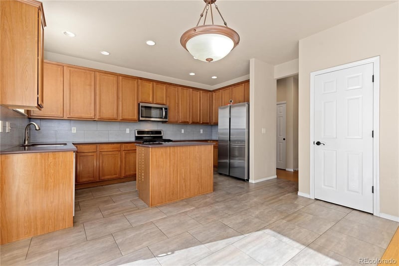 1948 167th Ave, Thornton, CO 80602