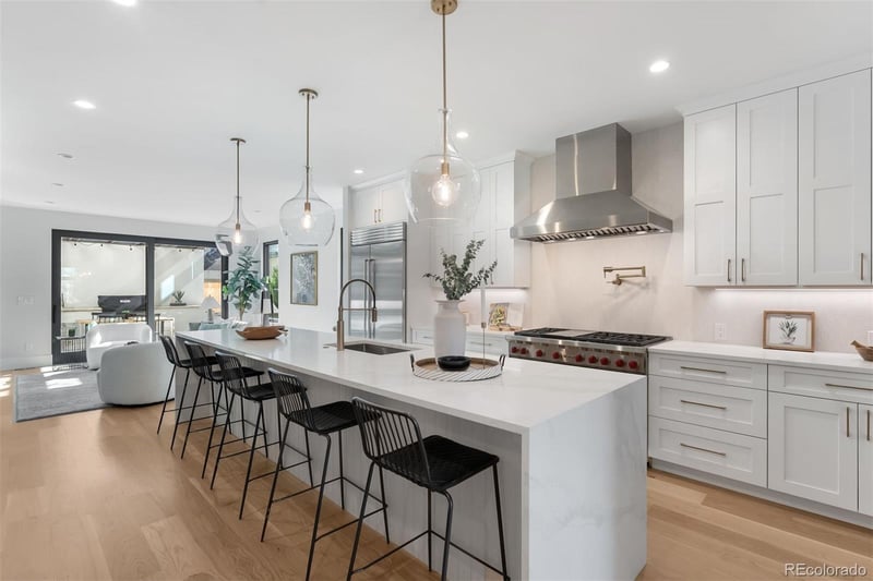 334 Jackson St, Denver, CO 80206