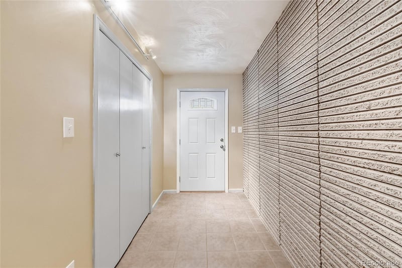 313 Dakota Ave, Simla, CO 80835