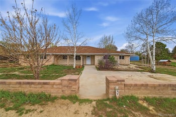 313 Dakota Ave, Simla, CO 80835