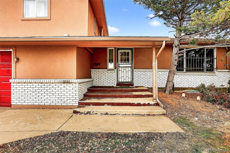 2000 Easter Ave, Centennial, CO 80122