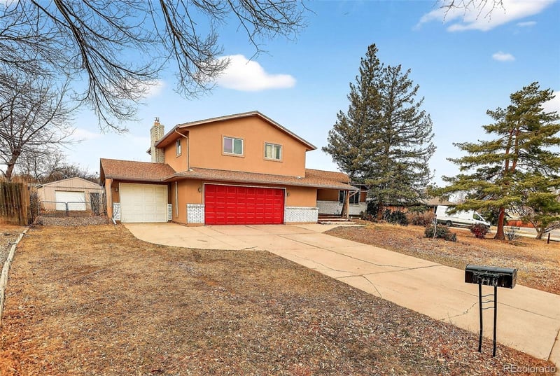 2000 Easter Ave, Centennial, CO 80122