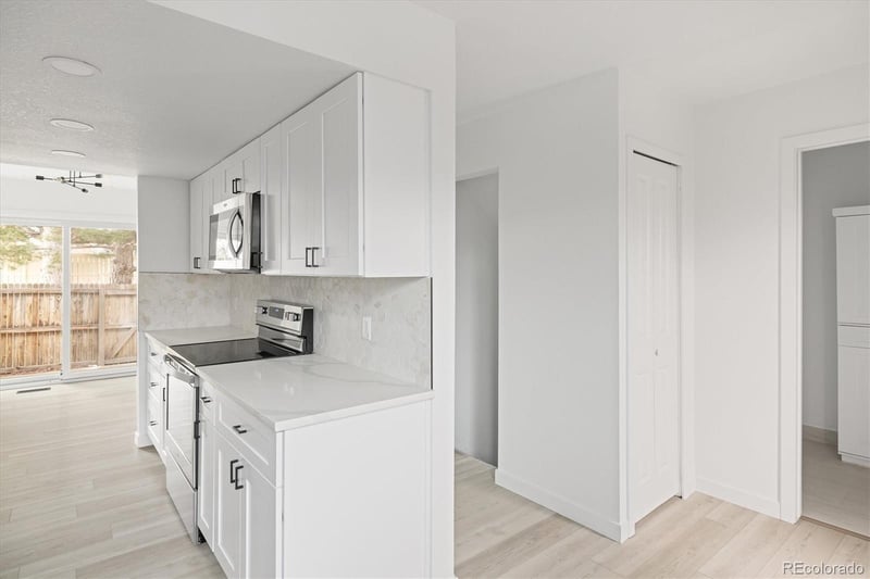 8612 Carr Loop, Arvada, CO 80005